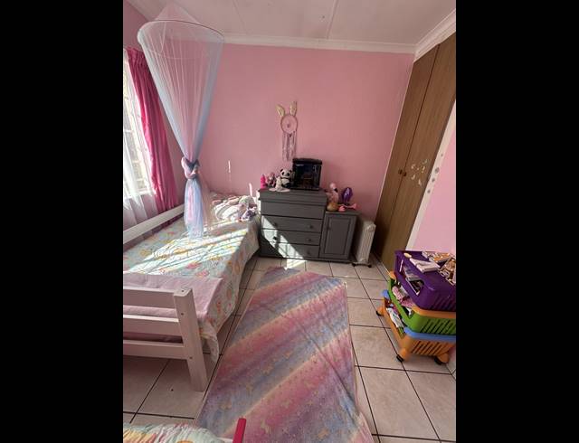 3 BEDROOM HOUSE FOR SALE IN BRACKENDOWNS